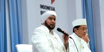 Lautan Cahaya di Monas, Saat Selawat dan Doa Lintas Agama Menyatukan Indonesia
